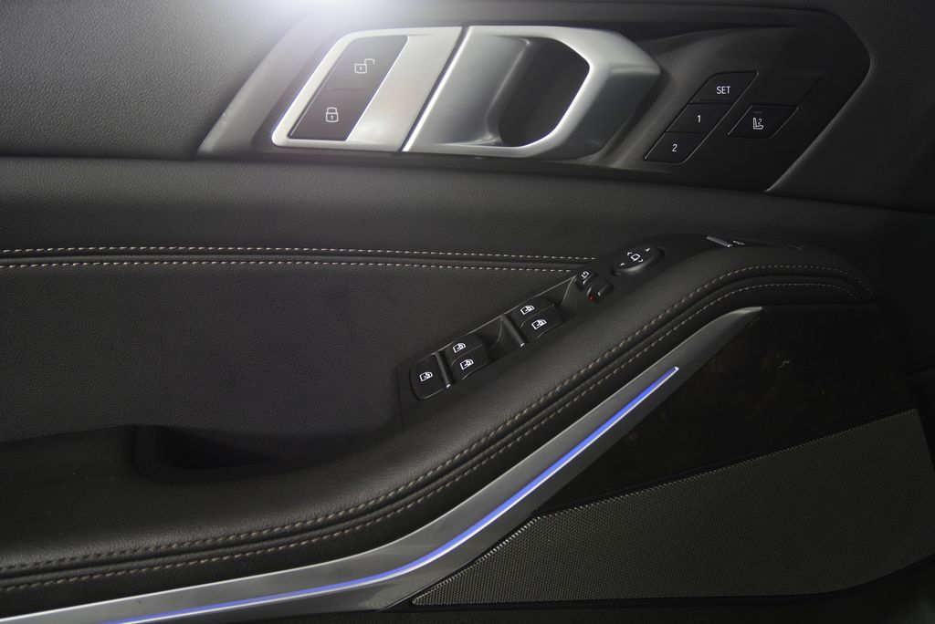Thumbnail: 2024 BMW X5 - 8