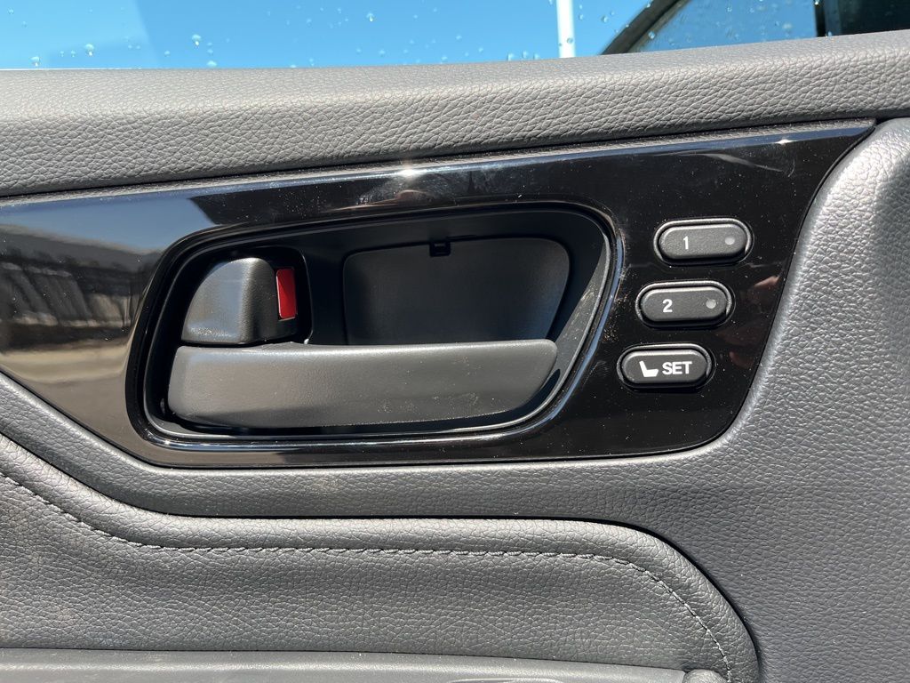 Thumbnail: 2026 Honda Odyssey - 6