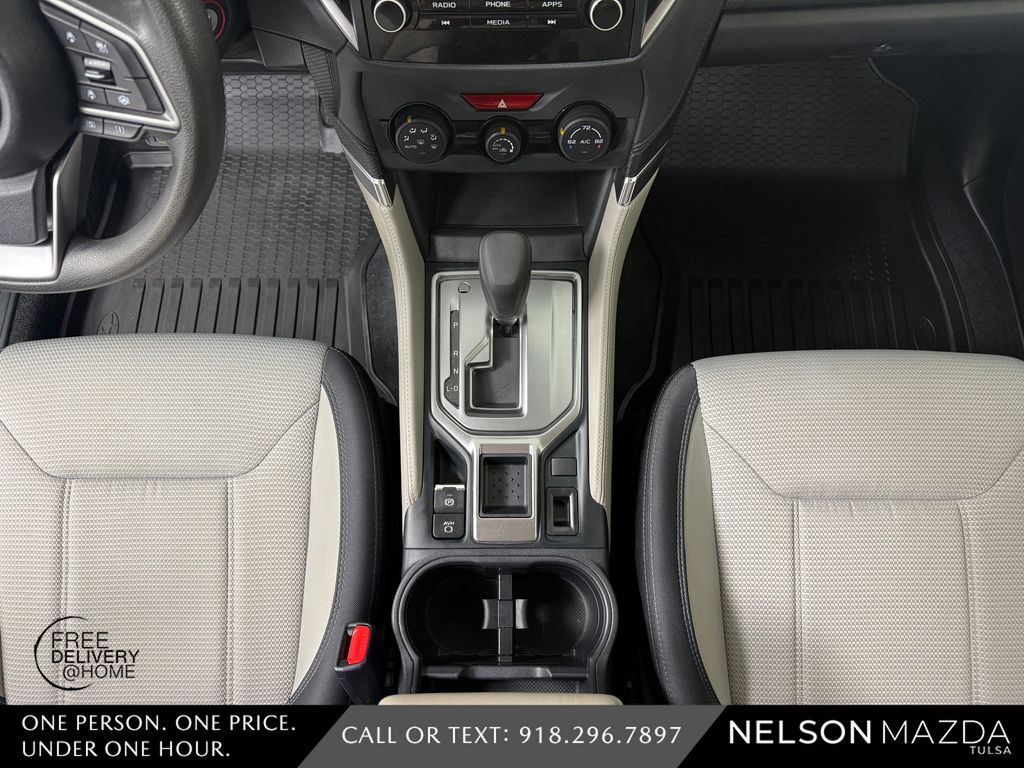 Used 2024 Gray Subaru Base image 31