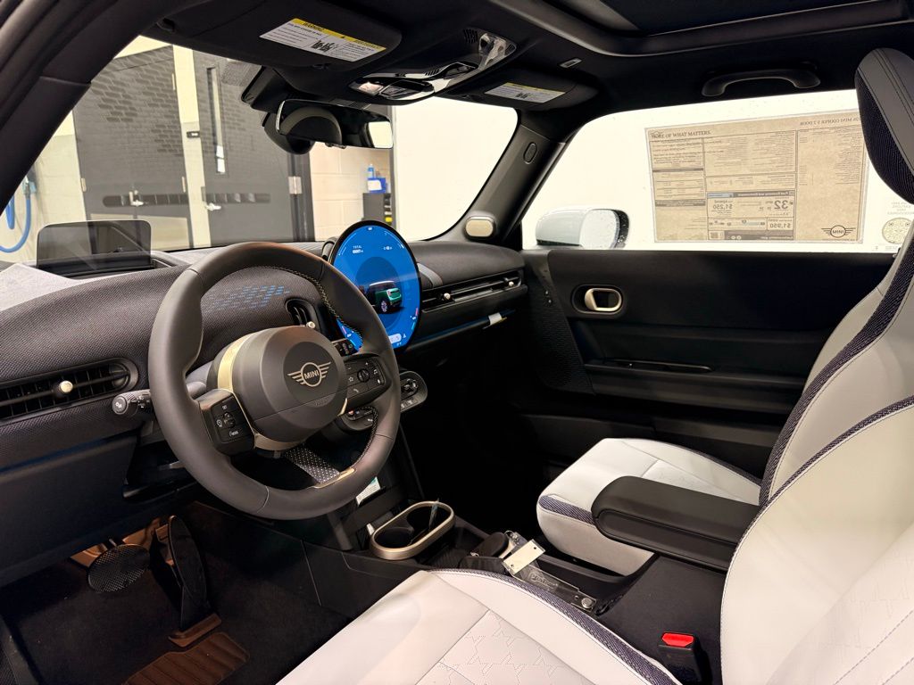 Thumbnail: 2026 MINI Cooper - 11