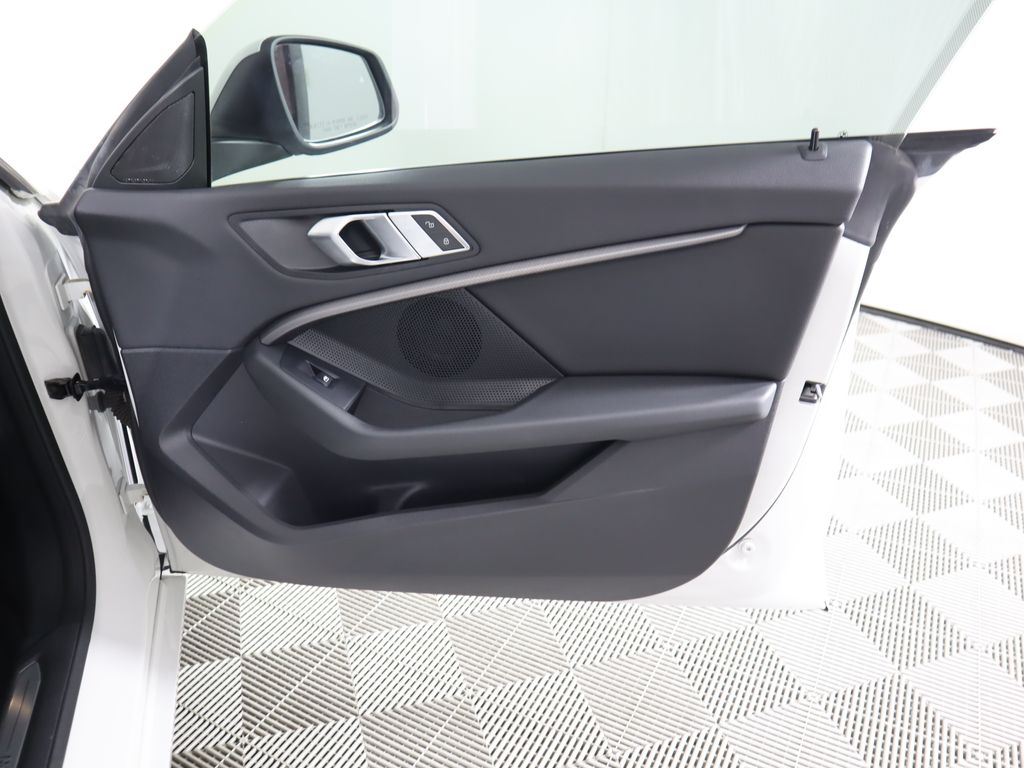 Thumbnail: 2022 BMW 2 Series - 26