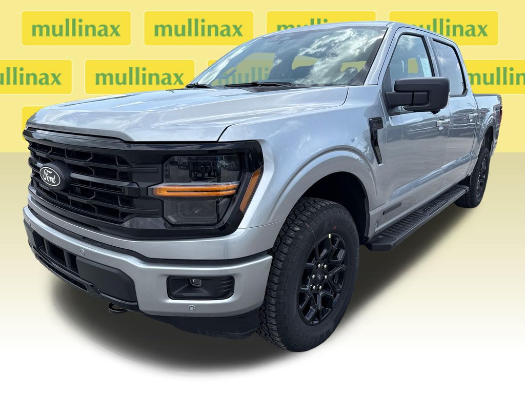 New 2026 Silver Ford XLT image 17