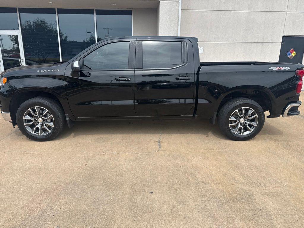 2024 Chevrolet Silverado 1500 LT Crew Cab 4WD