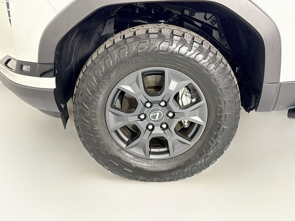 Thumbnail: 2024 Lexus GX - 30