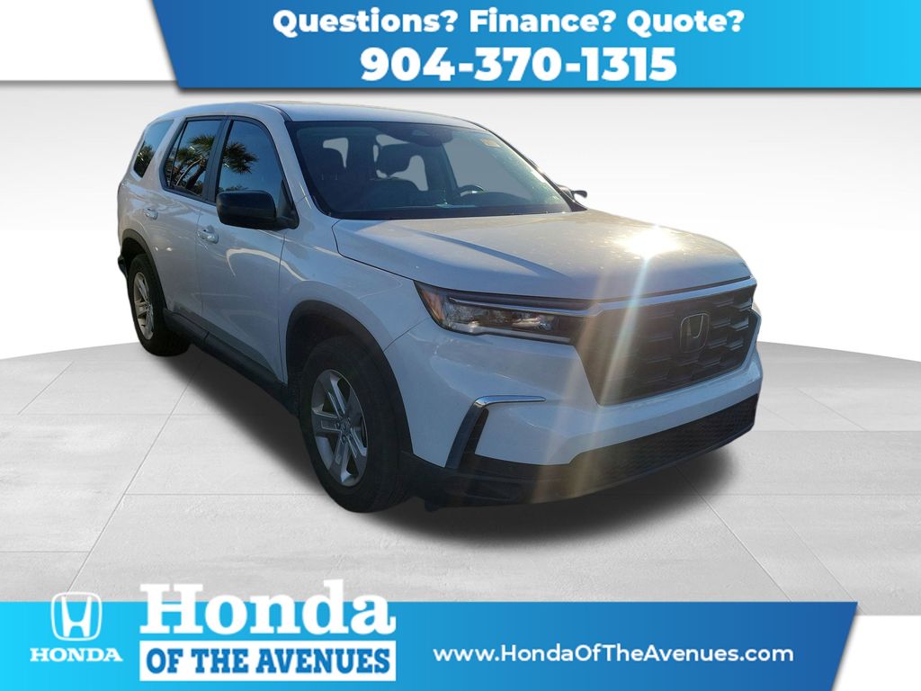 2023 Honda Pilot LX FWD