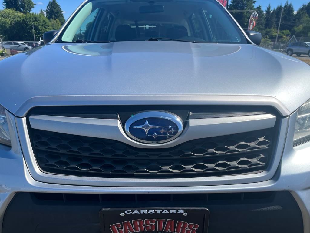 2018 Ice Silver Metallic Subaru Forester 2.5i AWD SUV