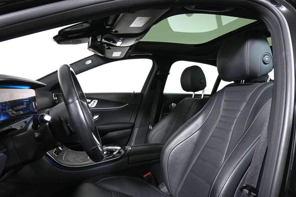 Thumbnail: 2019 Mercedes-Benz E-Class - 5