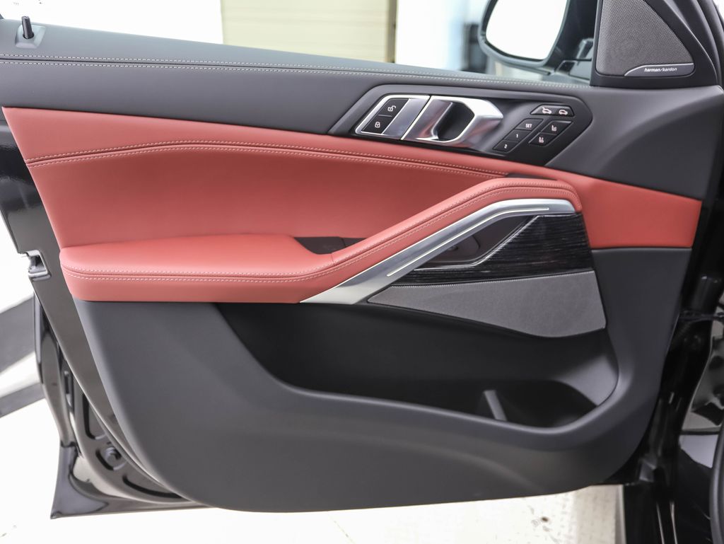 Thumbnail: 2026 BMW X6 - 10