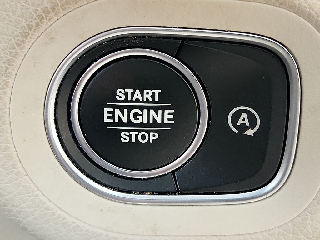 Thumbnail: 2022 Mercedes-Benz GLE - 27