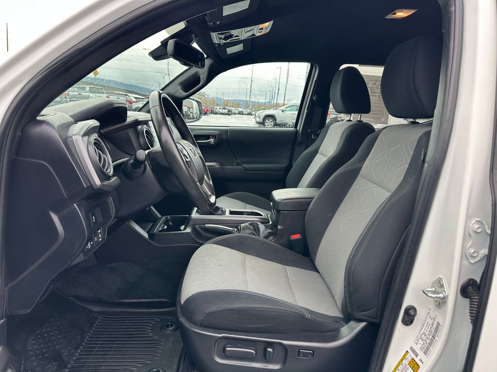 2023 Toyota Tacoma TRD Off-Road