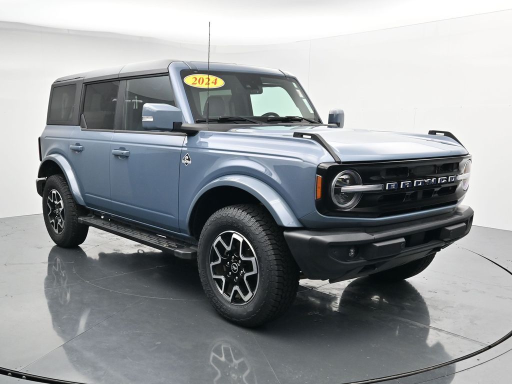 2024 Ford Bronco Outer Banks