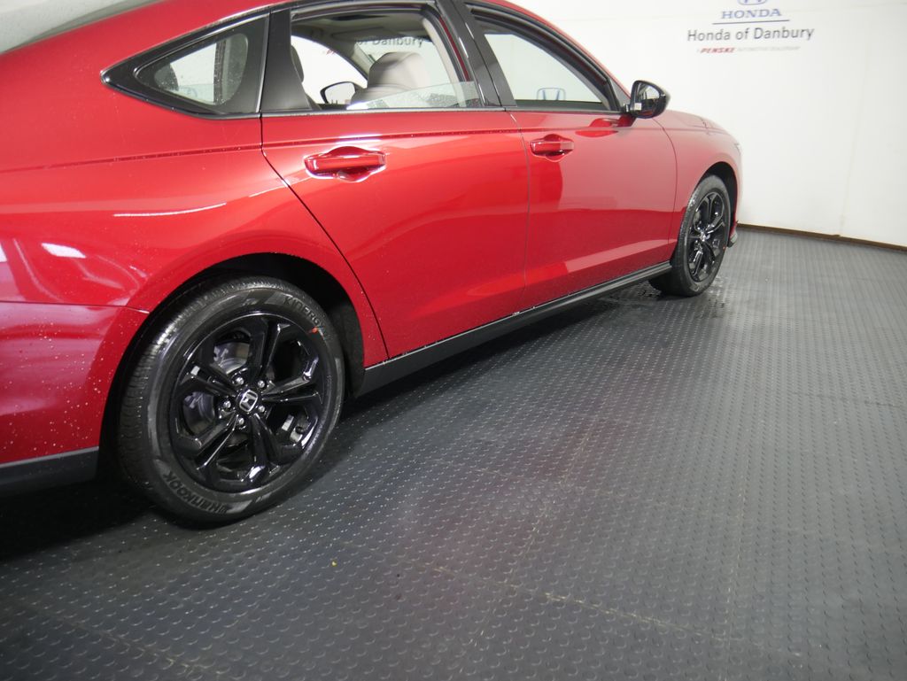 Thumbnail: 2025 Honda Accord - 4