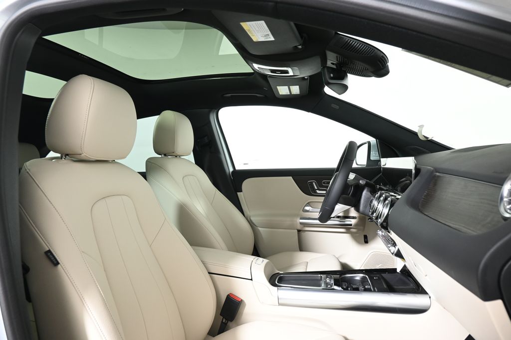Thumbnail: 2026 Mercedes-Benz GLA - 22