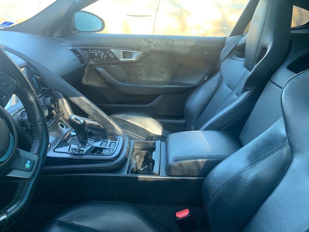 Thumbnail: 2016 Jaguar F-Type - 4