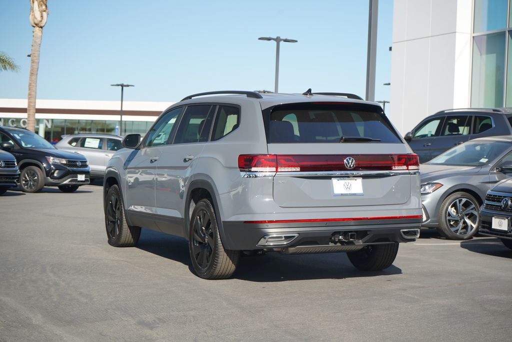 2025 Volkswagen Atlas 2.0T SE w/Technology 3