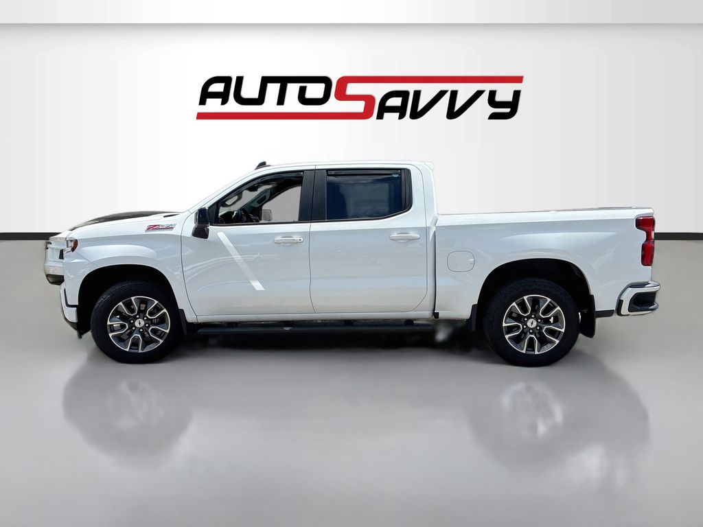 Used 2021 White Chevrolet RST image 4
