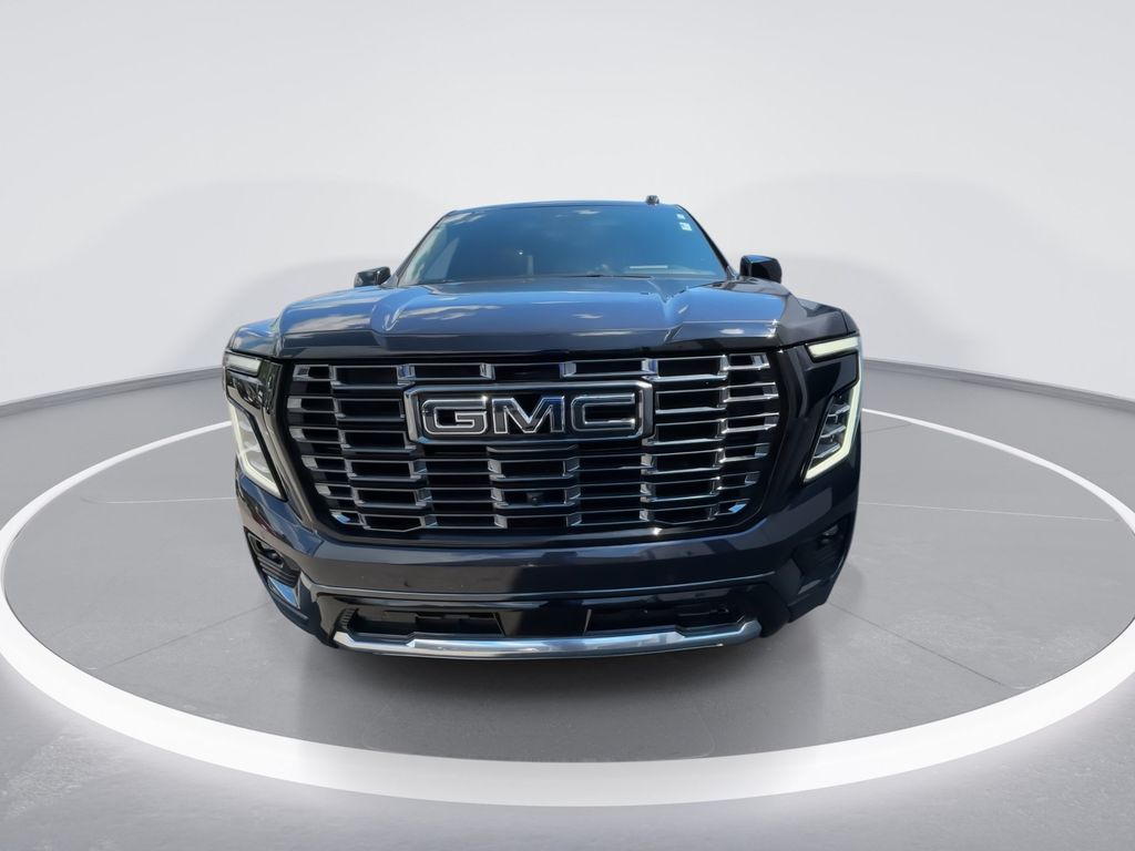 Used 2025 Silver GMC Denali Ultimate image 3