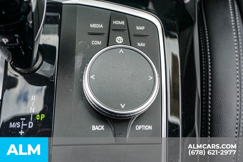 Used 2025 Black BMW xDrive30i image 42
