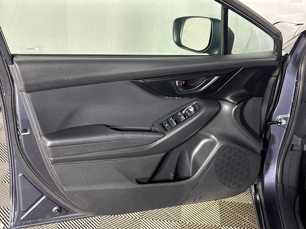 2017 Subaru Impreza 2.0i