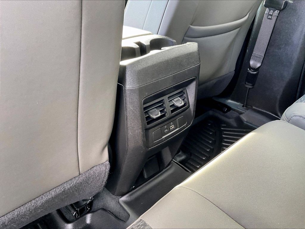 2024 Chevrolet Colorado — photo 26