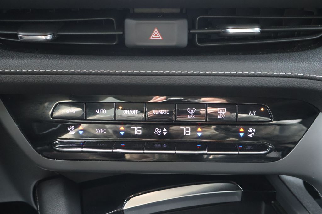 Thumbnail: 2023 Buick Envision - 25