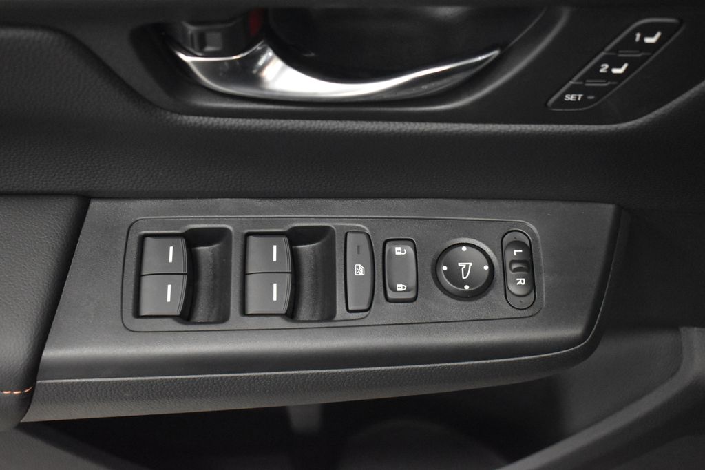 2026 Honda CR-V  9