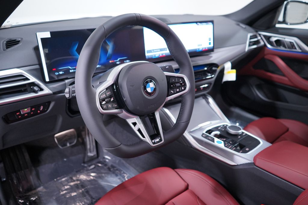 Thumbnail: 2026 BMW i4 - 6