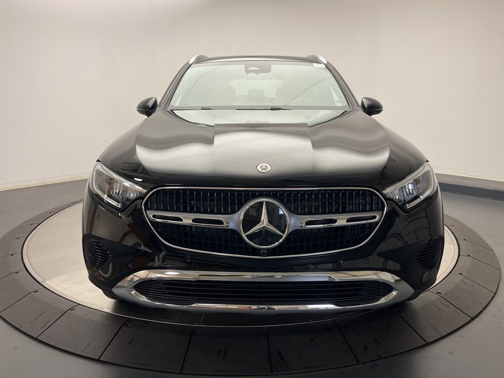 Thumbnail: 2026 Mercedes-Benz GLC - 2