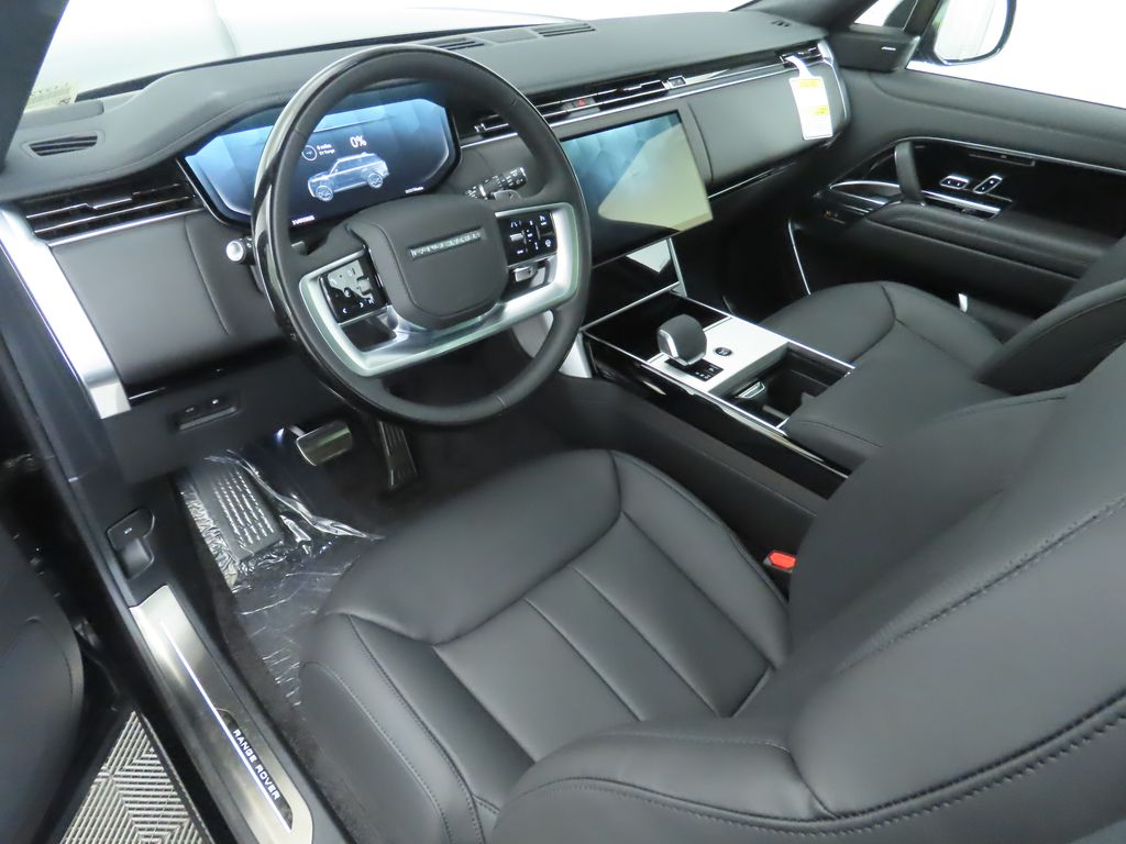 Thumbnail: 2025 Land Rover Range Rover - 9