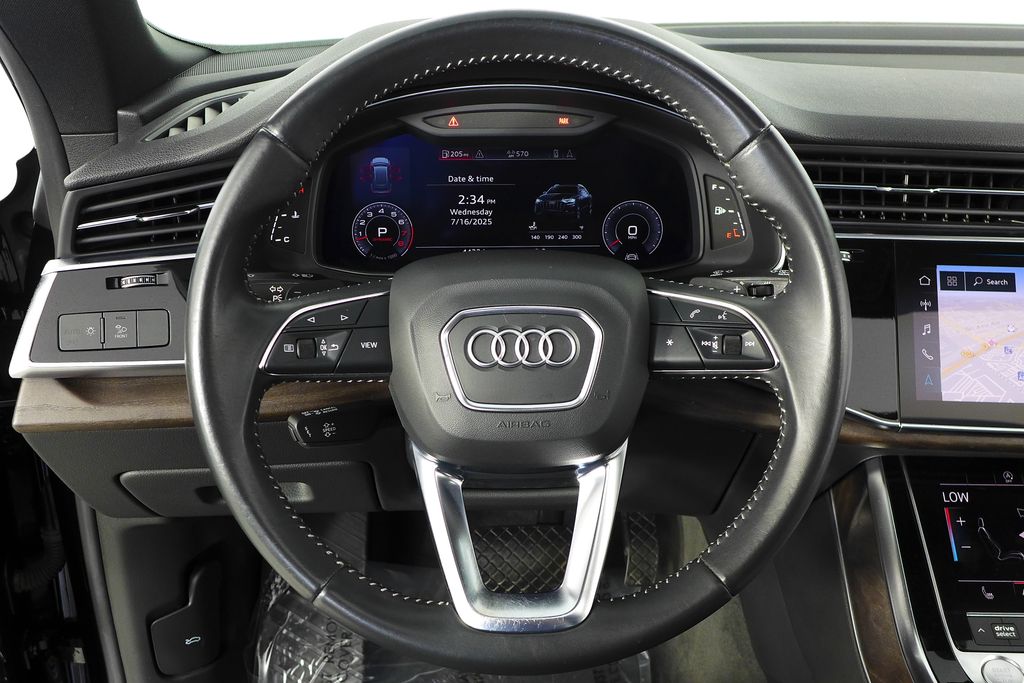Thumbnail: 2020 Audi Q8 - 27
