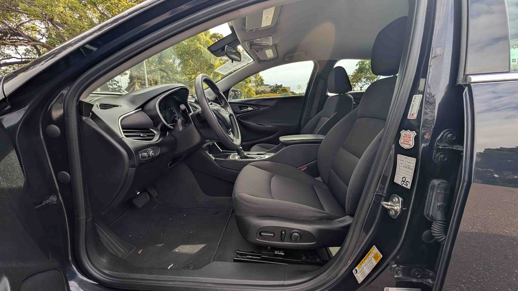 Used 2023 Chevrolet Malibu LT 4D Sedan