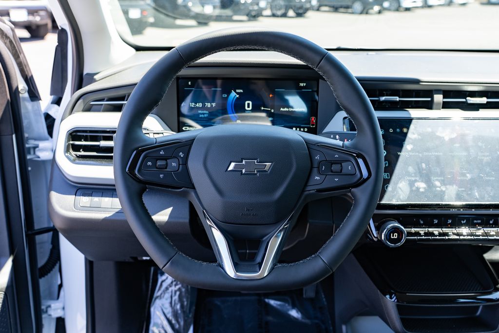 2027 Chevrolet Bolt LT - Photo 15
