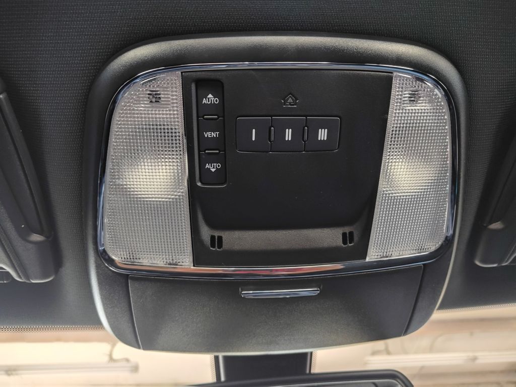 Used Car 2023 Dodge Charger  R/t For Sale Under $40,000 In Austin, Texas