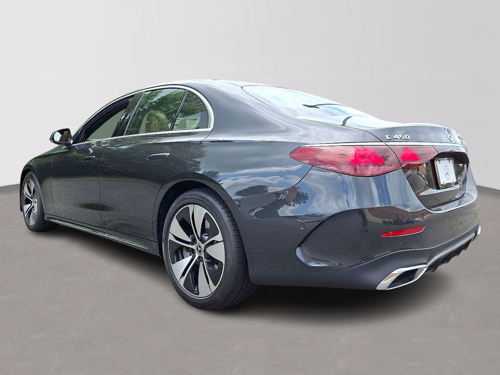 Thumbnail: 2026 Mercedes-Benz E-Class - 4