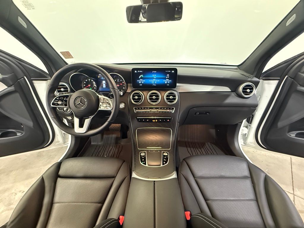 2021 Mercedes-Benz GLC GLC 300
