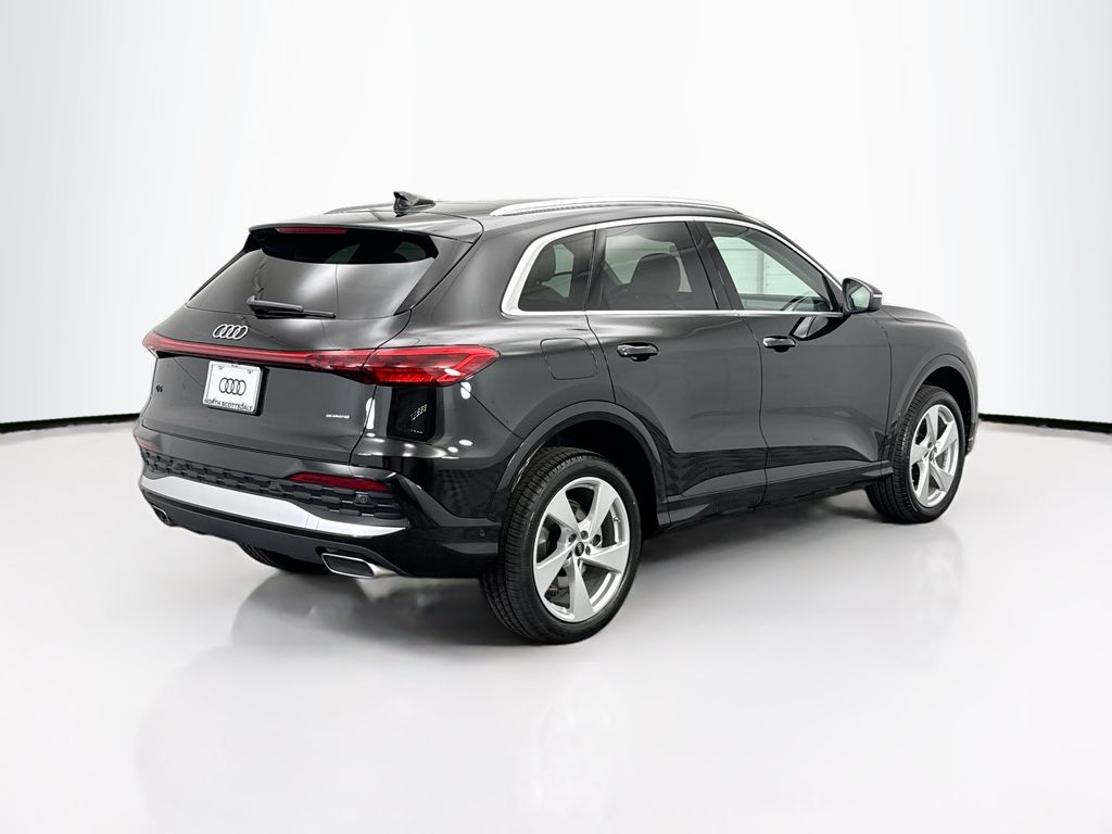 Thumbnail: 2025 Audi Q5 - 5