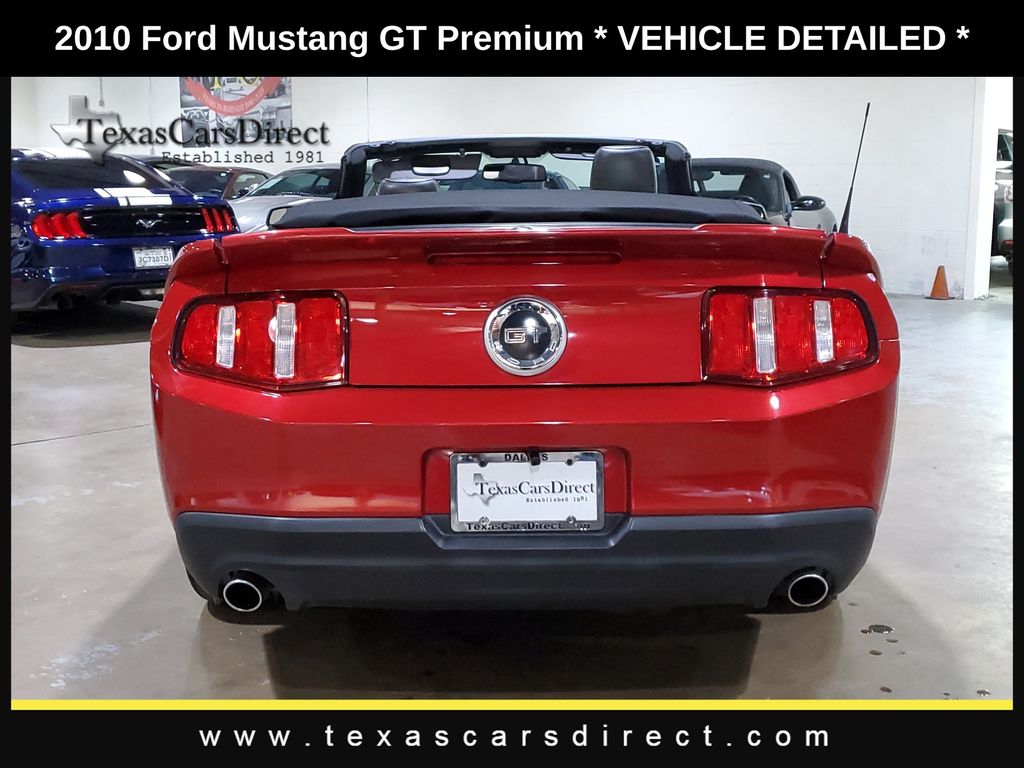 2010 Ford Mustang GT Premium 11