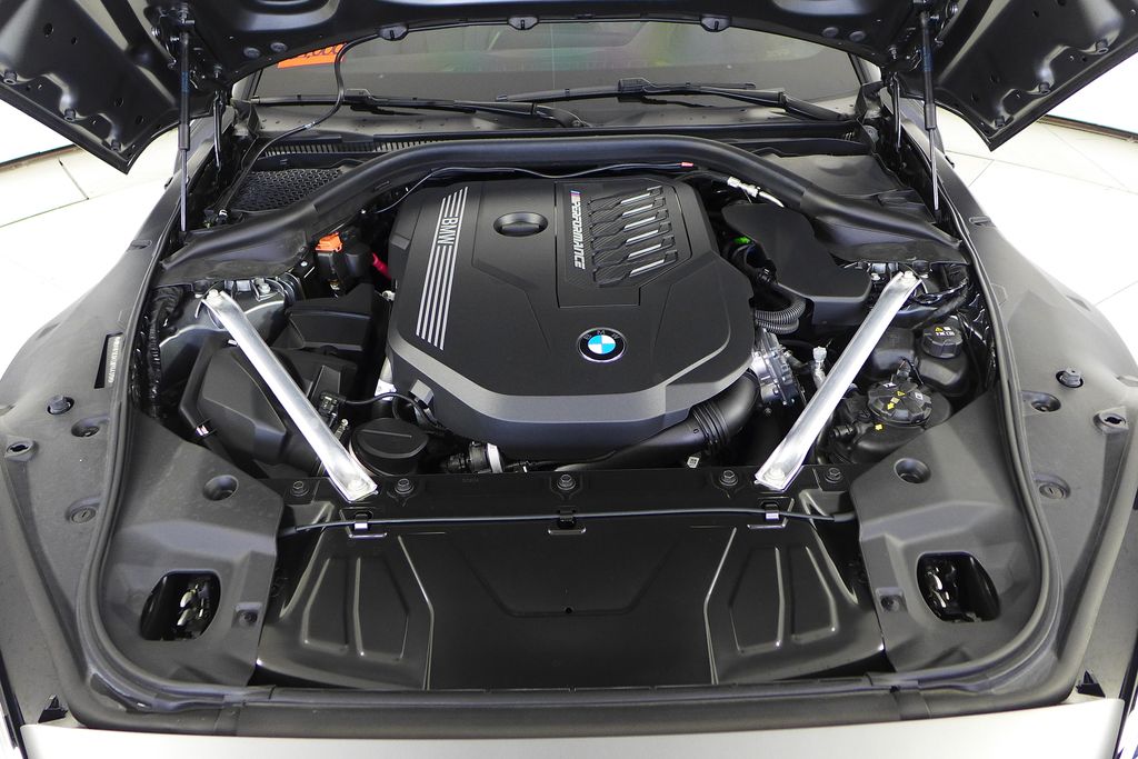 Thumbnail: 2025 BMW Z4 - 6