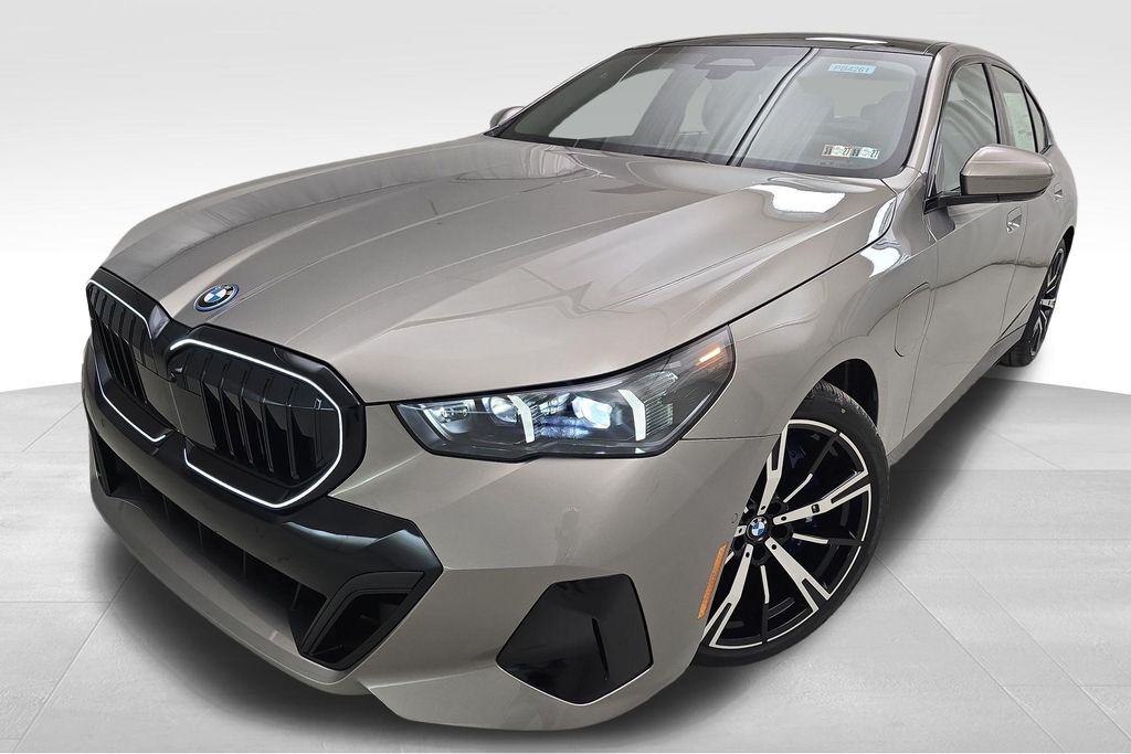 Gray Metallic 2027 BMW 5 Series Sedan All-Wheel Drive 8-Speed Automatic