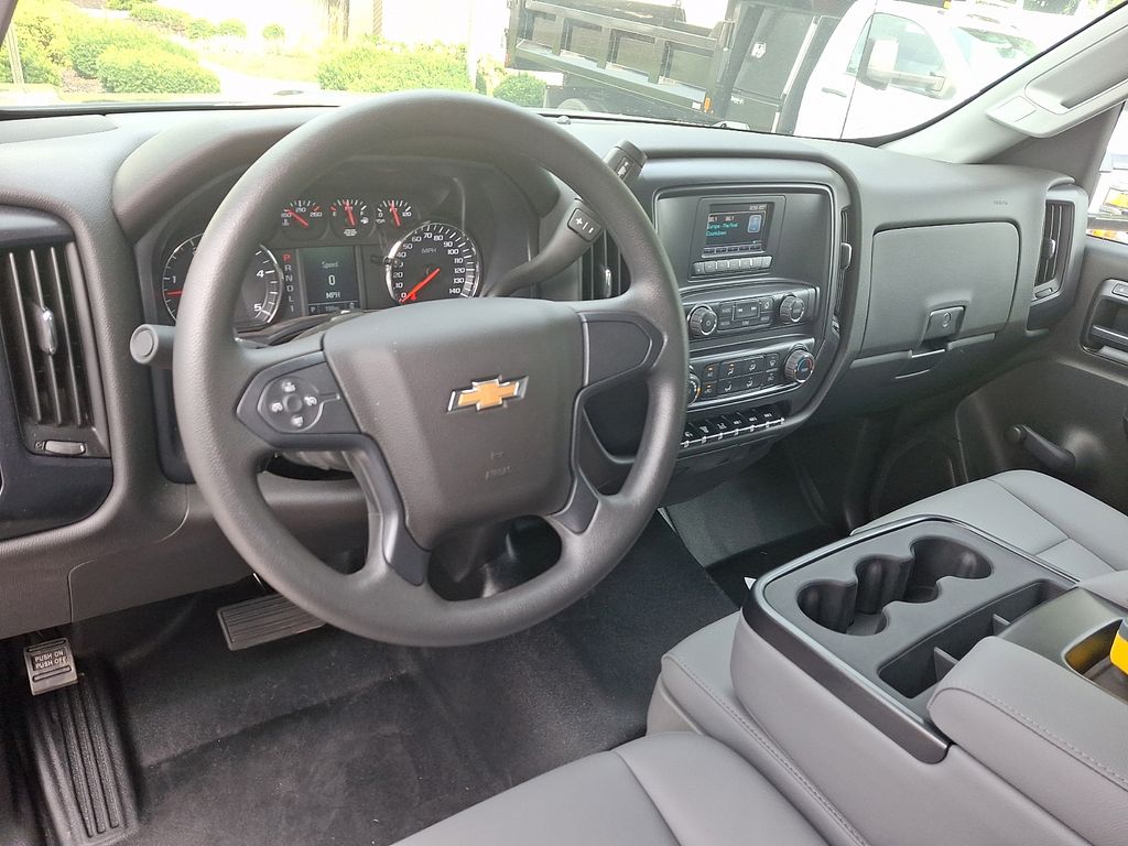 2024 Chevrolet Silverado 4500HD Work Truck - 10