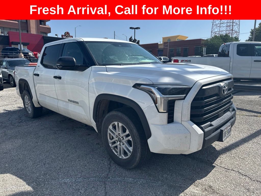 White 2022 Toyota Tundra Pickup Truck Four-Wheel Drive Automatic