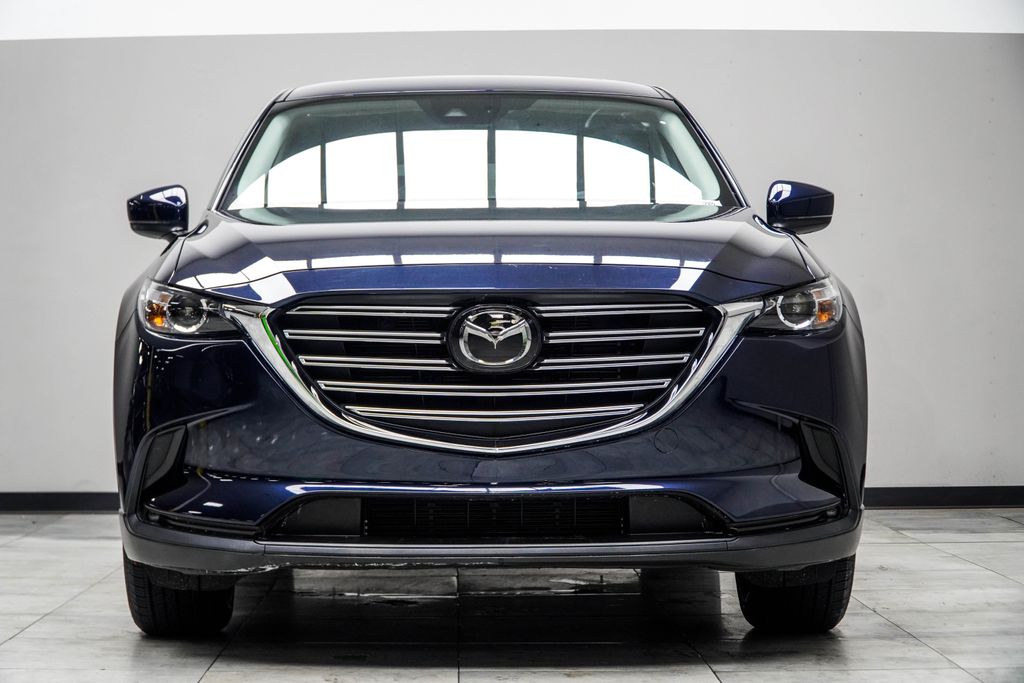 View vehicle photo 7