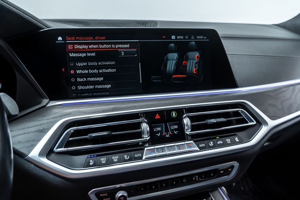 Used 2022 Black BMW M50i image 19
