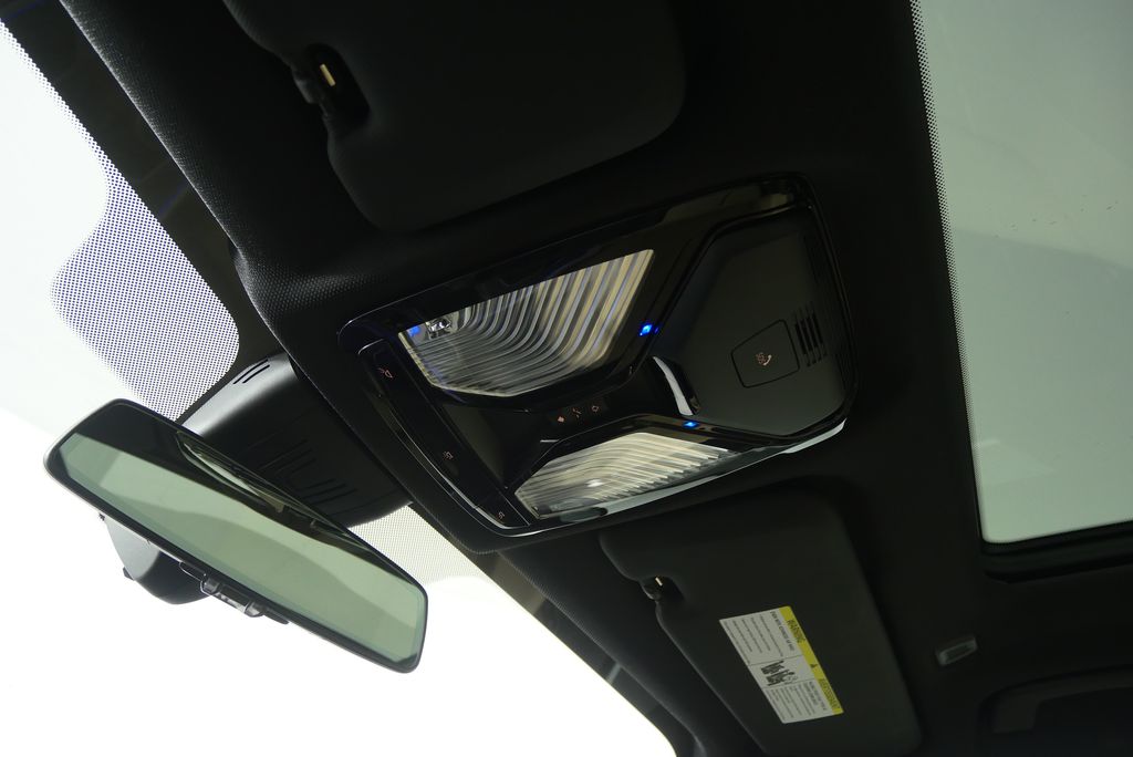 Thumbnail: 2022 BMW X5 - 25