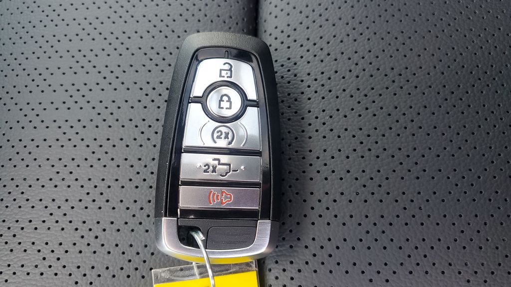 New 2026  Ford Lariat image 48