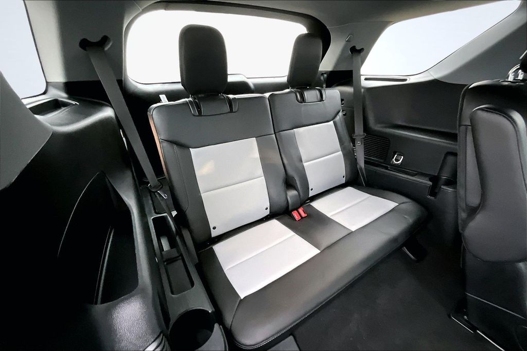 2023 Ford Explorer XLT Red at Baytown Hyundai