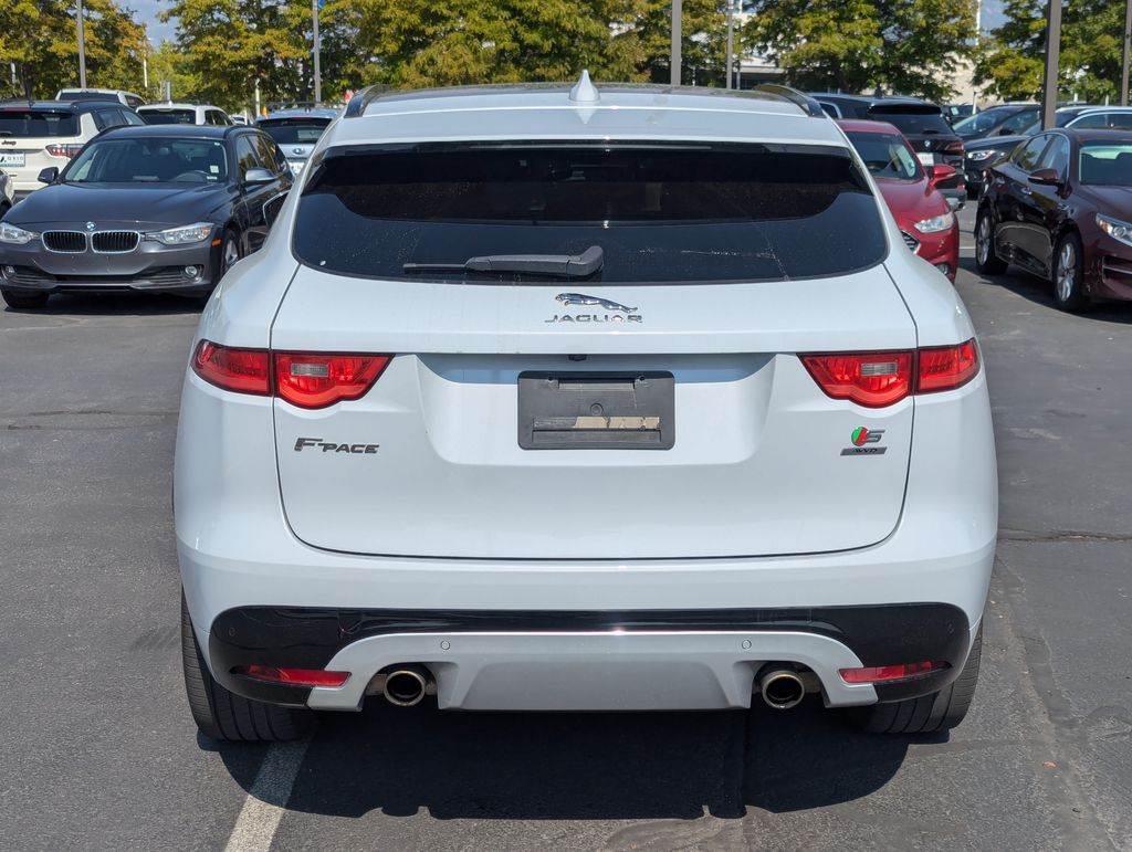 2019 Jaguar F-PACE S 6