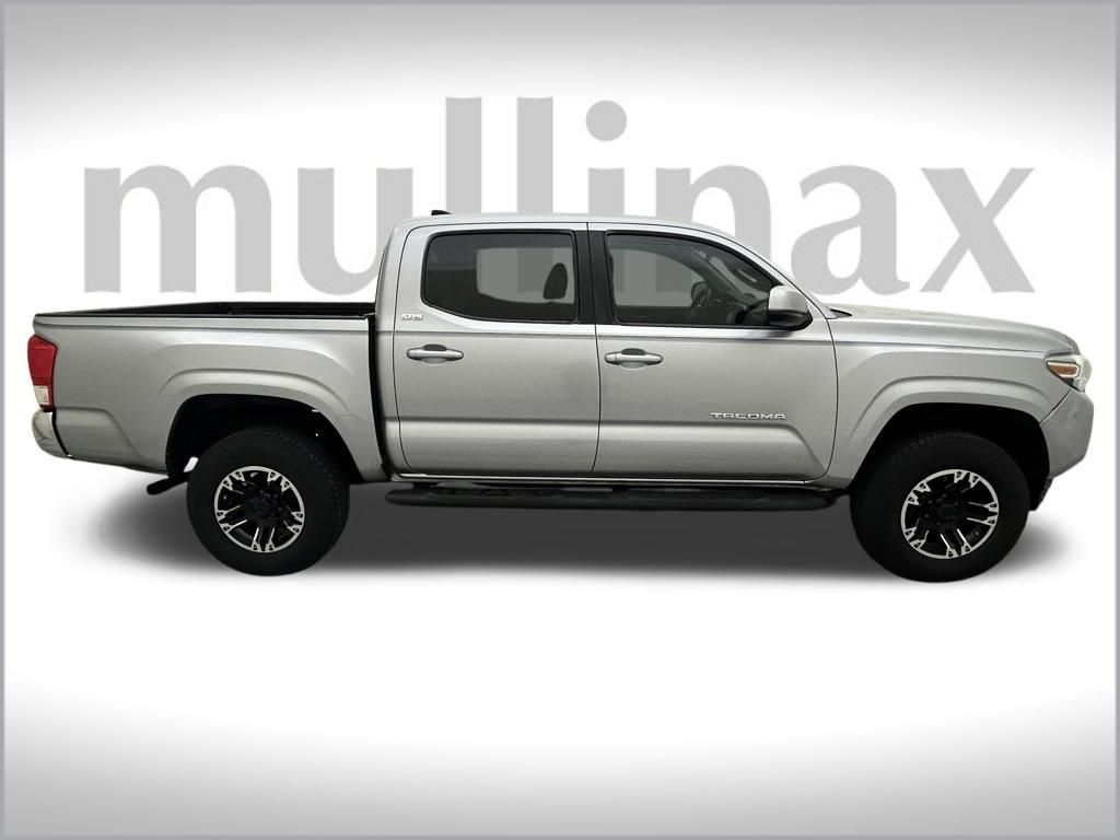 Used 2016 Toyota Tacoma SR5 with VIN 5TFAZ5CN1GX004882 for sale in Kissimmee, FL