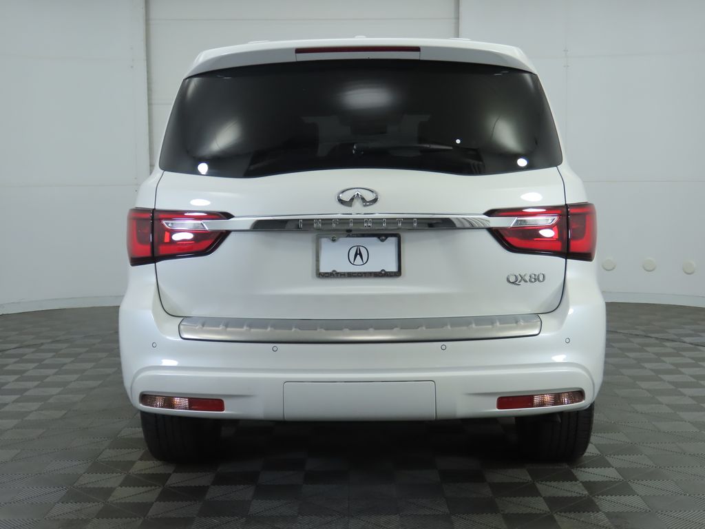 2023 INFINITI QX80 Sensory 6