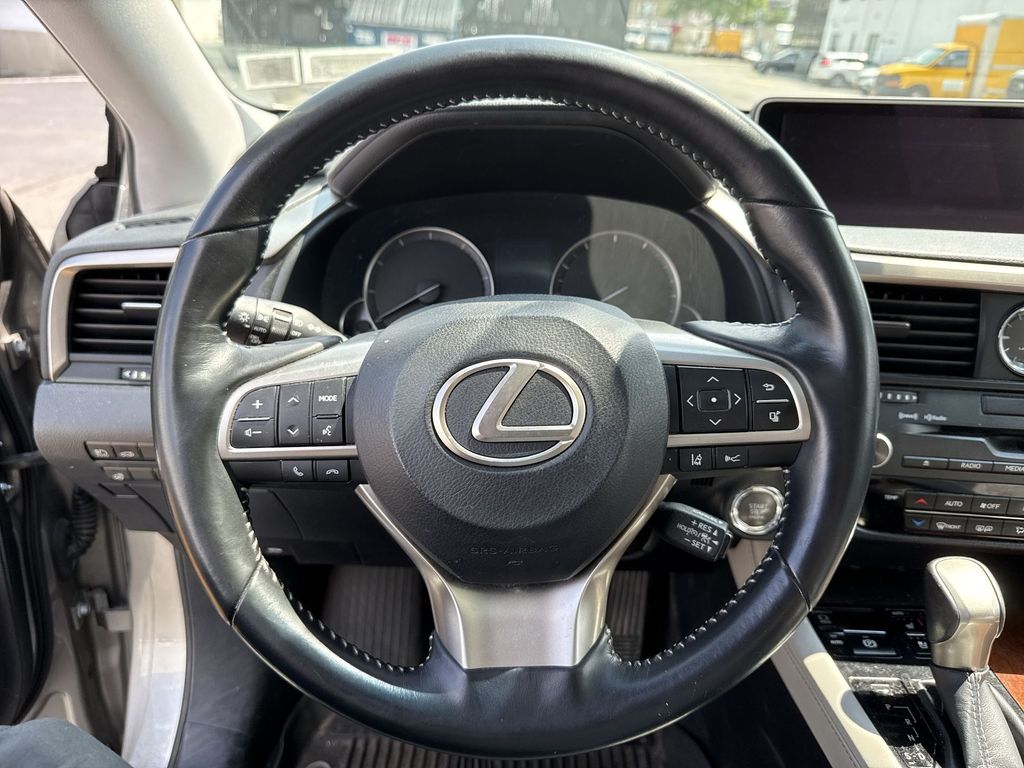Thumbnail: 2019 Lexus RX - 3